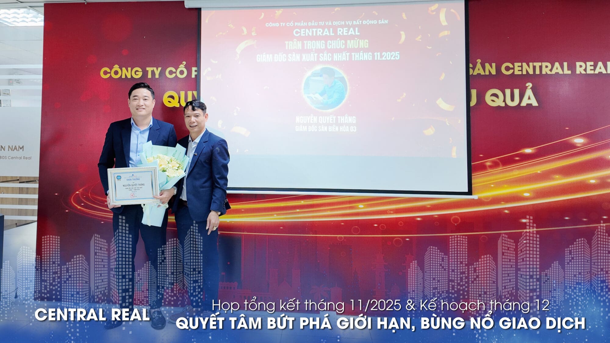 Central Real họp tháng 11