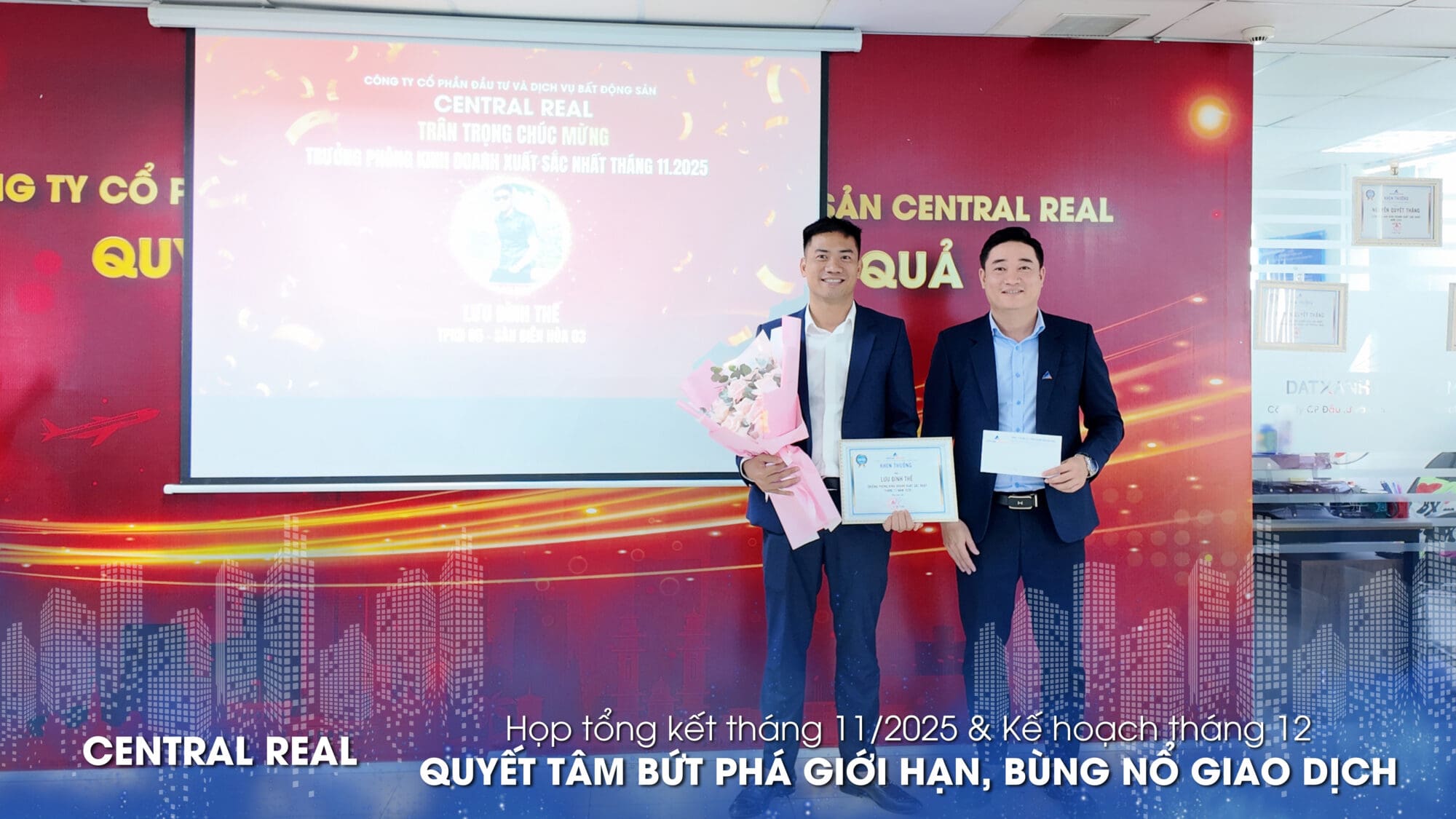 Central Real họp tháng 11