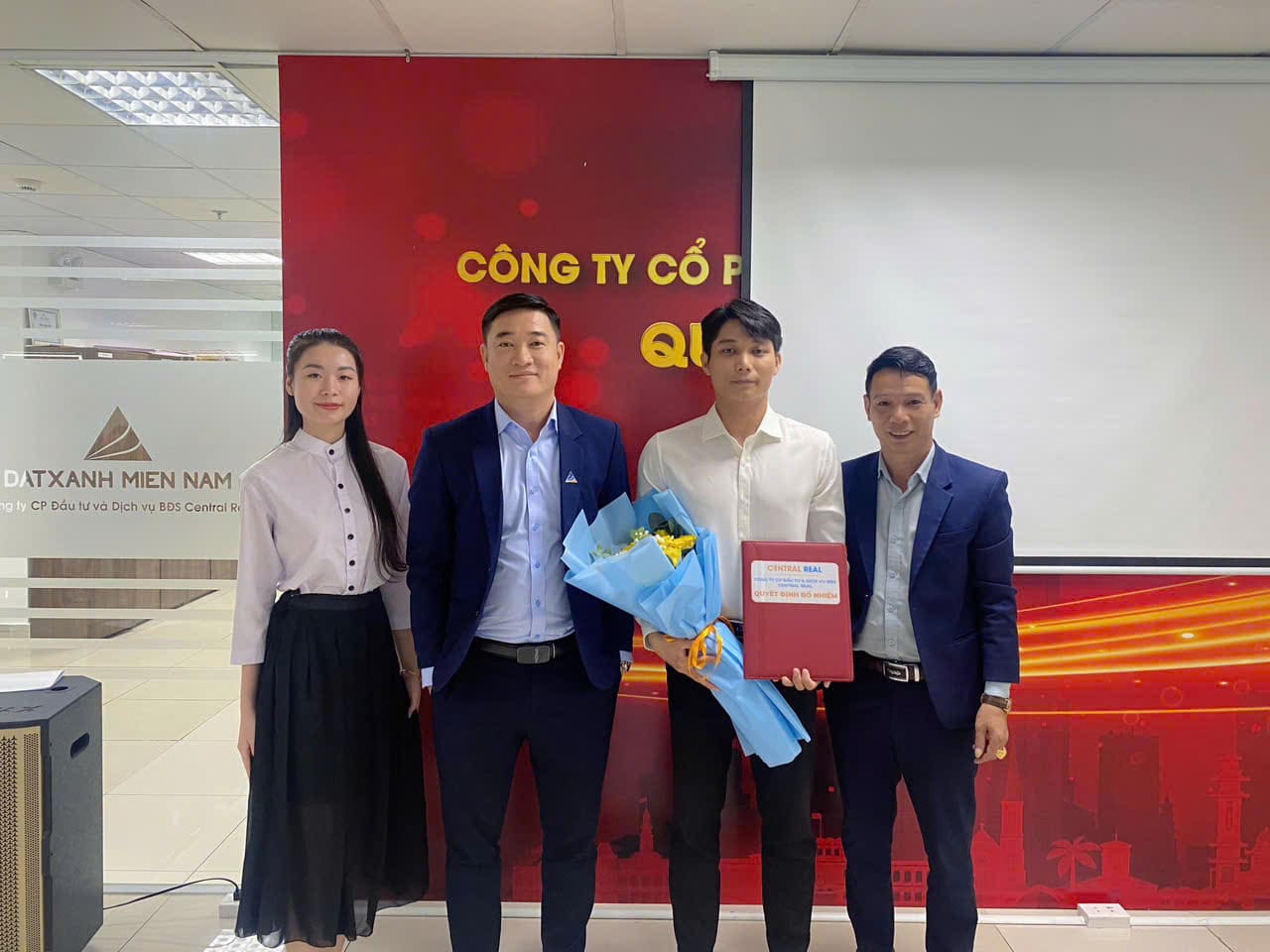 Central Real họp tổng kết tháng 4-13 Central Real họp tổng kết tháng 4 năm 2025