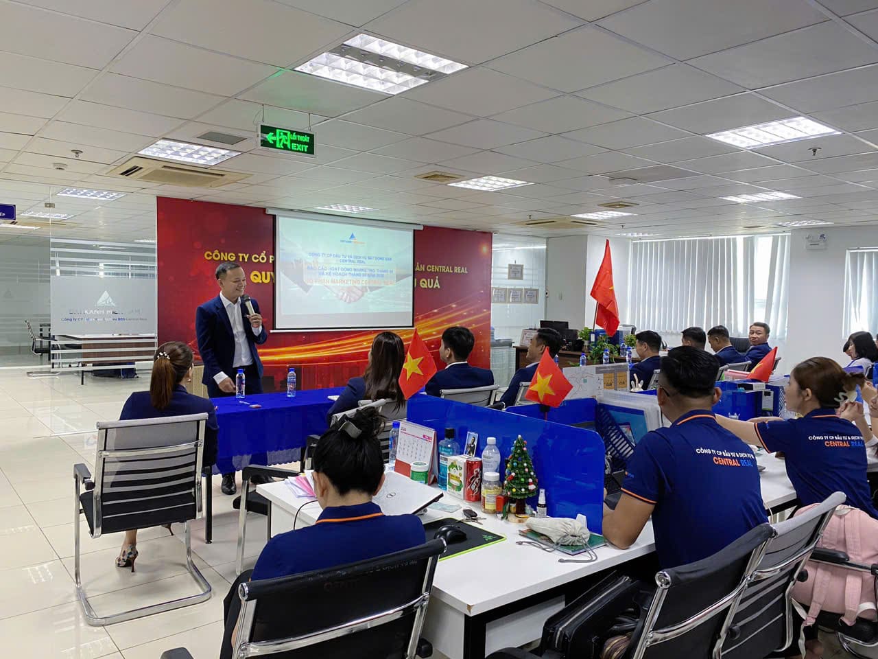 Central Real họp tổng kết tháng 4 năm 2025
