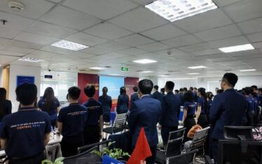 CER họp tháng 08
